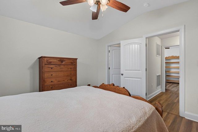 783 IVES ST, Martinsburg, WV 25405