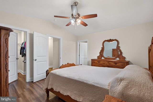 783 IVES ST, Martinsburg, WV 25405