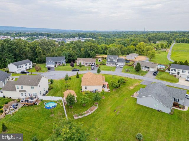 783 IVES ST, Martinsburg, WV 25405