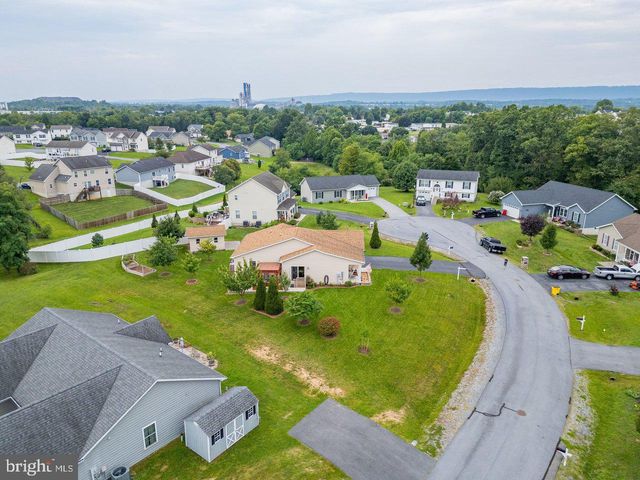 783 IVES ST, Martinsburg, WV 25405