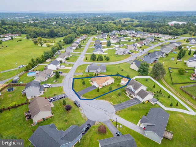 783 IVES ST, Martinsburg, WV 25405