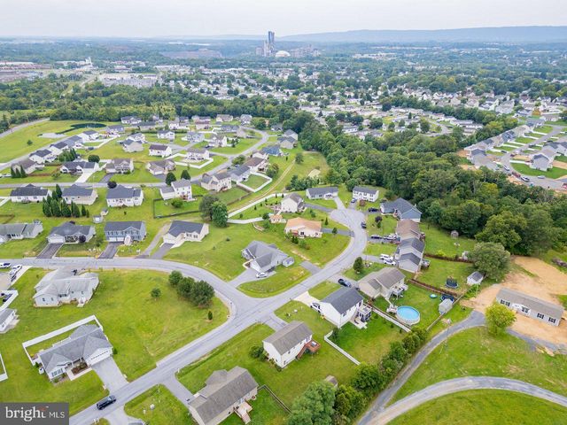 783 IVES ST, Martinsburg, WV 25405