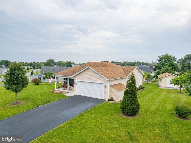 783 IVES ST, Martinsburg, WV 25405