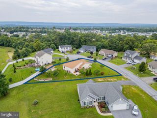 783 IVES ST, Martinsburg, WV 25405