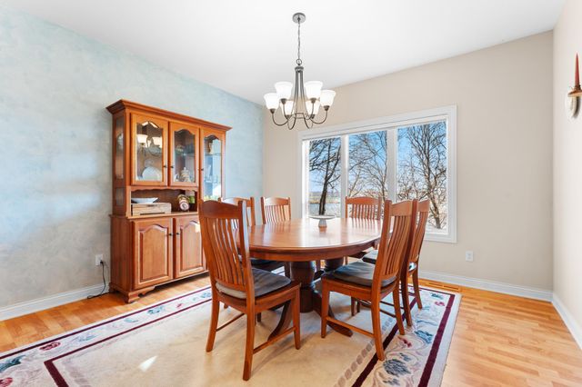 670 Panorama Circle NW, Rochester, MN 55901