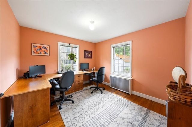 89 Melrose Ave, Needham, MA 02492