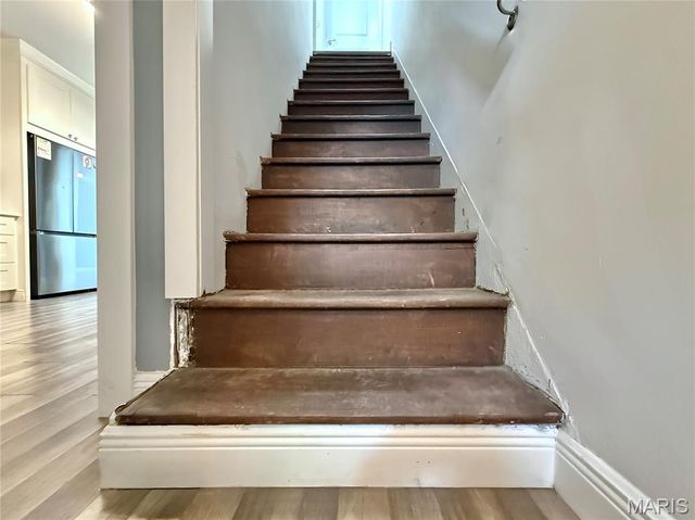 838 Wachtel Avenue, St Louis, MO 63125