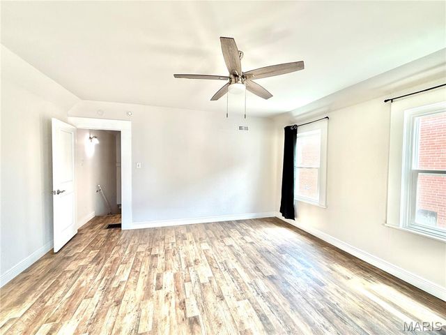 838 Wachtel Avenue, St Louis, MO 63125