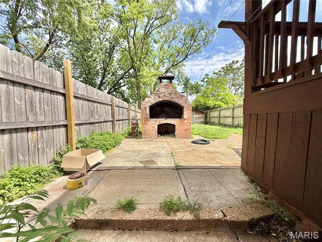 838 Wachtel Avenue, St Louis, MO 63125
