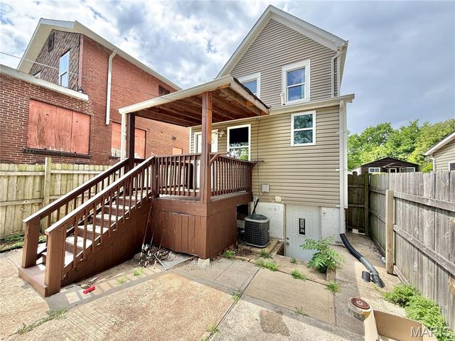 838 Wachtel Avenue, St Louis, MO 63125