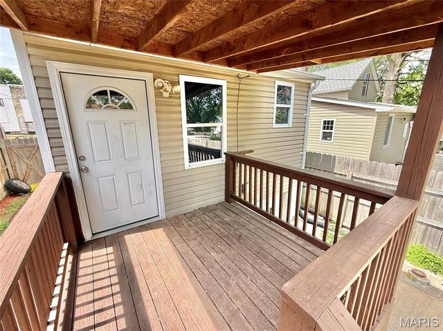 838 Wachtel Avenue, St Louis, MO 63125