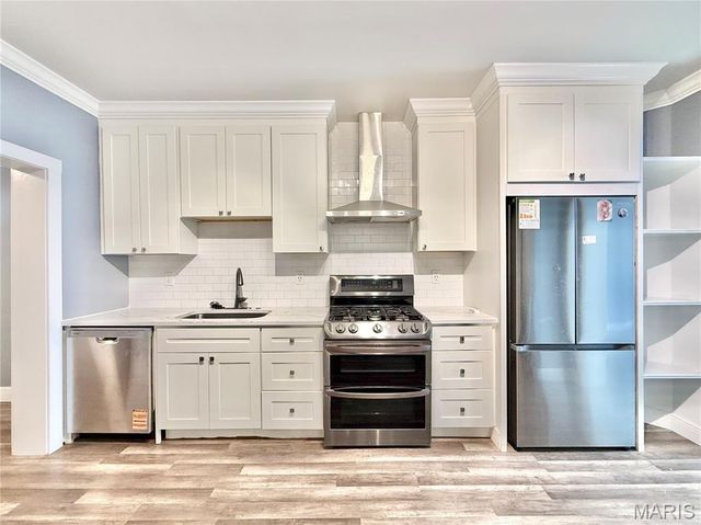 838 Wachtel Avenue, St Louis, MO 63125