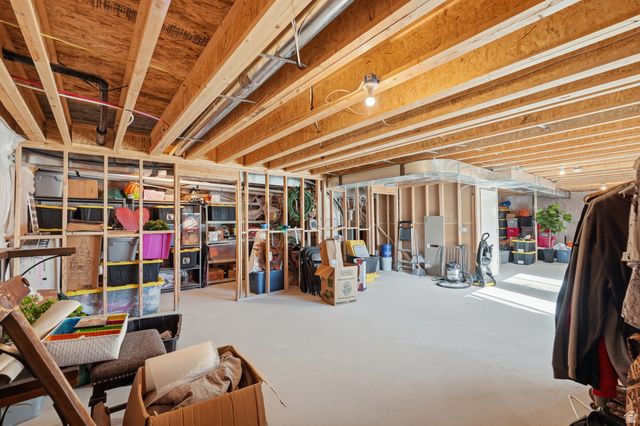 5640 N PARKVIEW DR, Stansbury Park, UT 84074