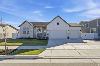 5640 N PARKVIEW DR, Stansbury Park, UT 84074