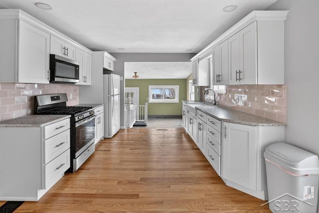 304 Main Street, Bay City, MI 48706