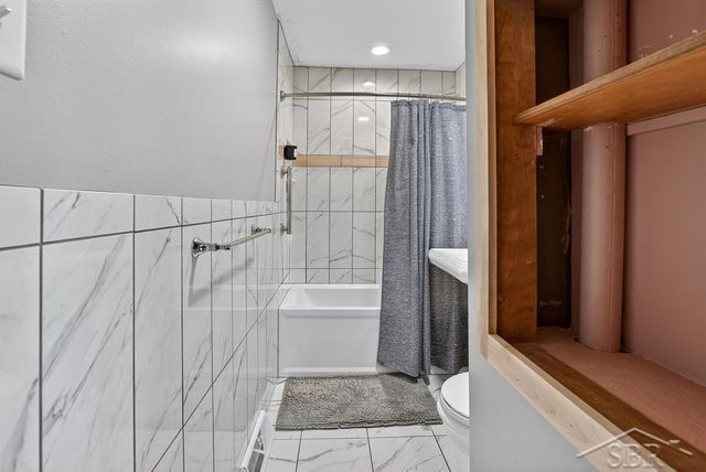 304 Main Street, Bay City, MI 48706