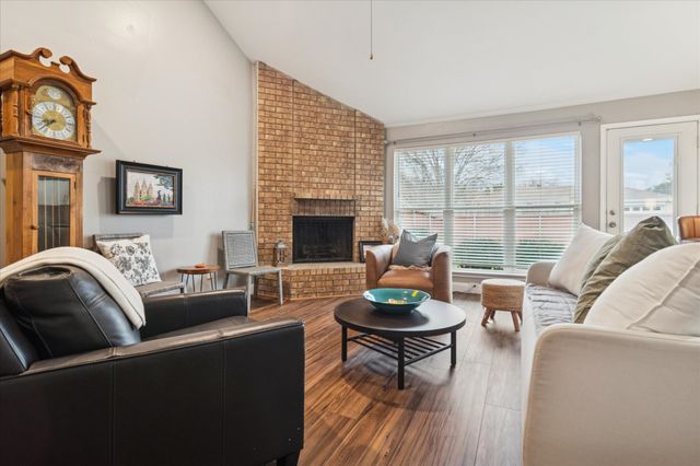 1320 Glyndon Drive, Plano, TX 75023