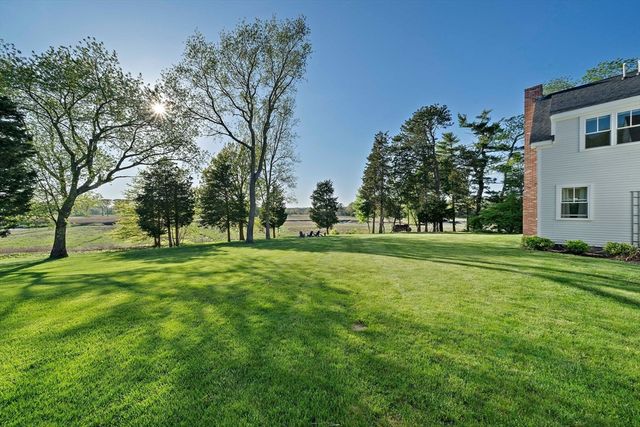 54 Chapel Street, Duxbury, MA 02332