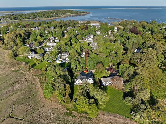 54 Chapel Street, Duxbury, MA 02332