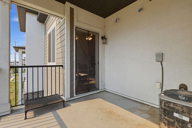 696 N 380 W, Vineyard, UT 84059
