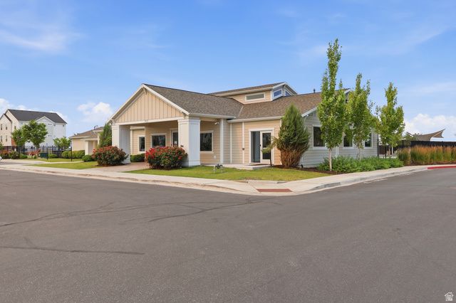 696 N 380 W, Vineyard, UT 84059