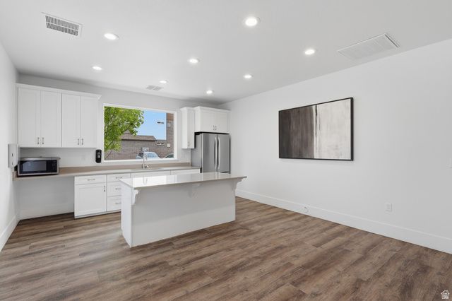 696 N 380 W, Vineyard, UT 84059