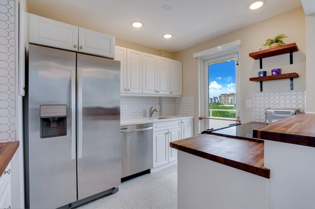 201 N Riverside Drive 402, Pompano Beach, FL 33062