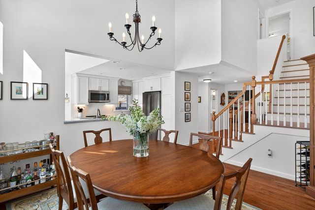 18 Kate's Glen 18, Plymouth, MA 02360