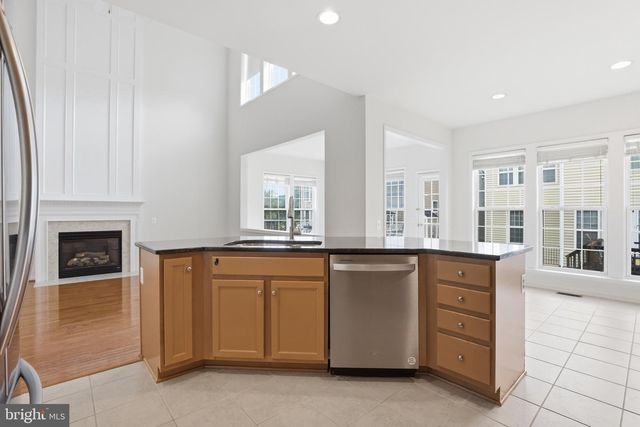 13512 ANN GRIGSBY CIR, Centreville, VA 20120