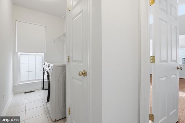 13512 ANN GRIGSBY CIR, Centreville, VA 20120
