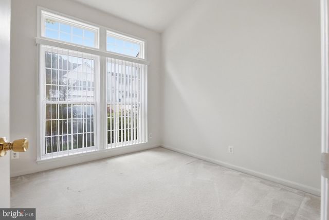 13512 ANN GRIGSBY CIR, Centreville, VA 20120