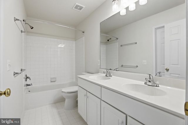 13512 ANN GRIGSBY CIR, Centreville, VA 20120