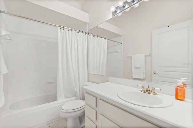 2112 SAINT IVES COURT, Clermont, FL 34711