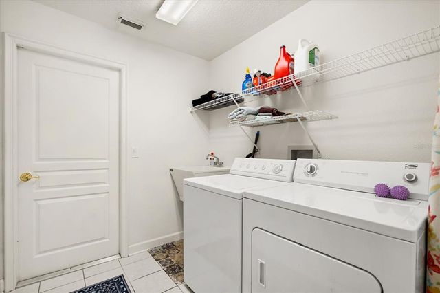 2112 SAINT IVES COURT, Clermont, FL 34711