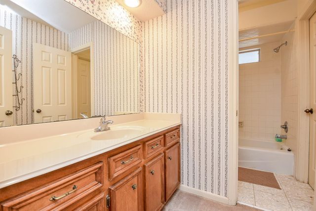 12427 Normont Drive, Houston, TX 77070