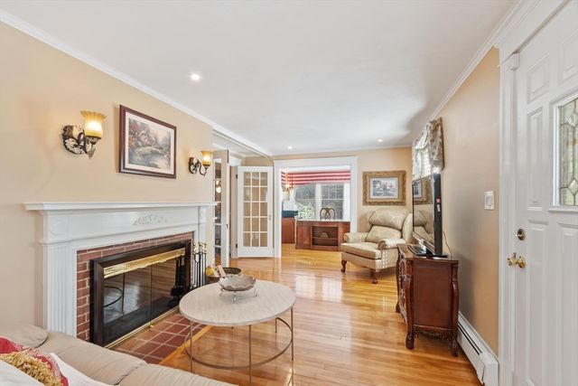 29 South St, Shrewsbury, MA 01545