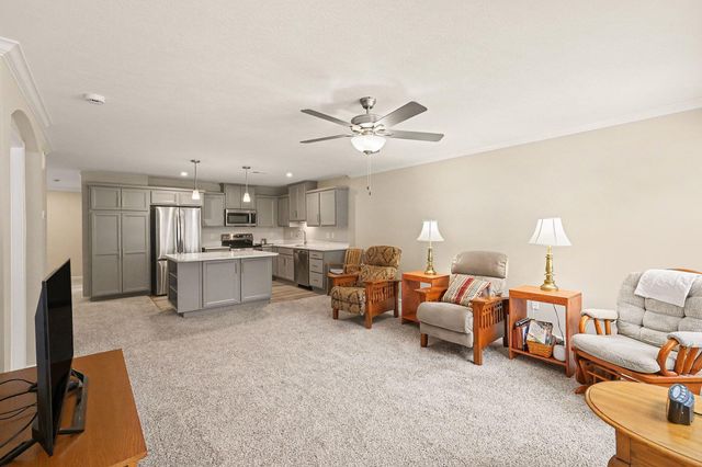 725 Walton Terrace Drive, Walton, KY 41094