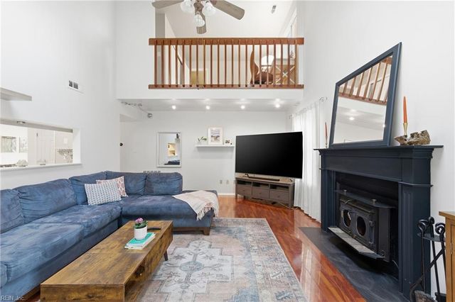 101 Scotch Tom WAY, Yorktown, VA 23692