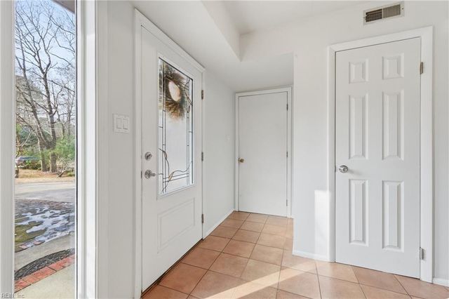 101 Scotch Tom WAY, Yorktown, VA 23692