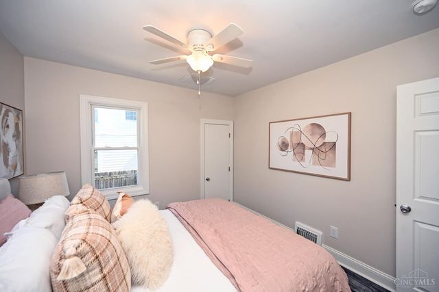 2436 Bremont Avenue, Cincinnati, OH 45237