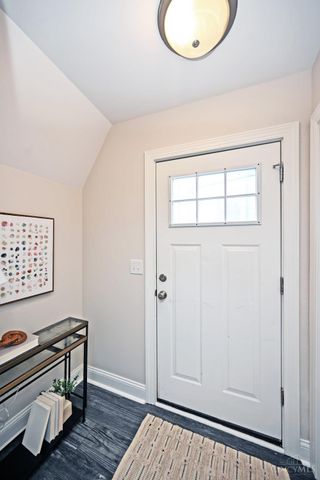 2436 Bremont Avenue, Cincinnati, OH 45237