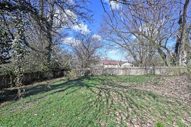 2436 Bremont Avenue, Cincinnati, OH 45237