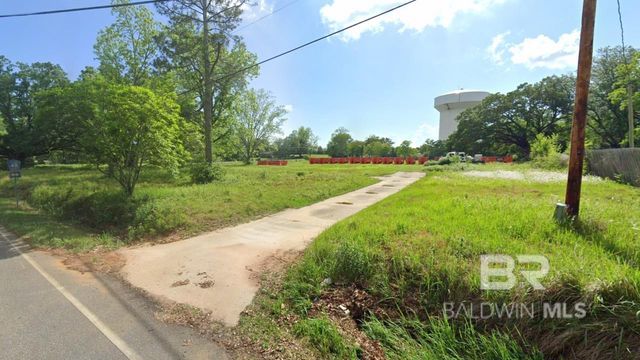 10441 County Road 48, Fairhope, AL 36532