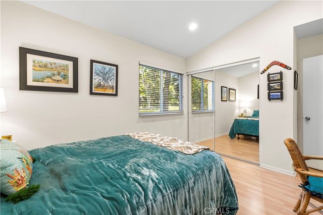 19958 Avenue Of The Oaks, Newhall, CA 91321