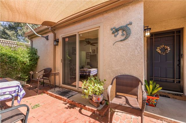 19958 Avenue Of The Oaks, Newhall, CA 91321