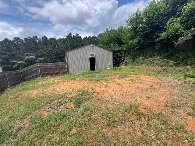 2100 Van Zandt Ave, Marshall, TX 75670
