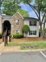 4010 Whirlaway Court H, Clemmons, NC 27012