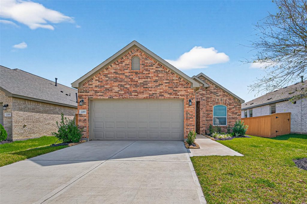 22007 Oia Island Drive, Hockley, TX 77447