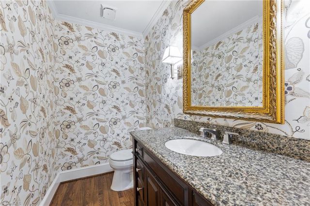 2703 Lake Forest Drive, Greensboro, NC 27408