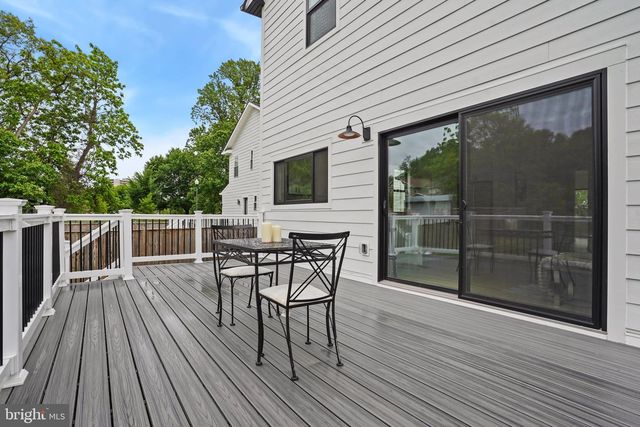 3108 ADAMS ST NE, Washington, DC 20018